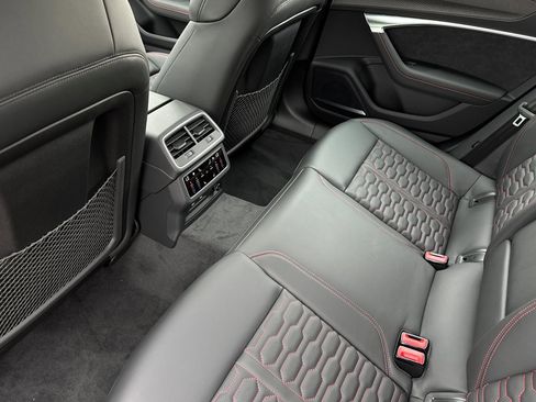 New 2026 Audi RS 7 Performance image 9