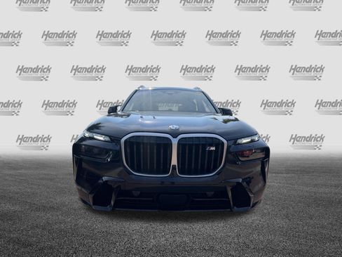 Used 2025 BMW X7 M60i AWD/4WD image 3