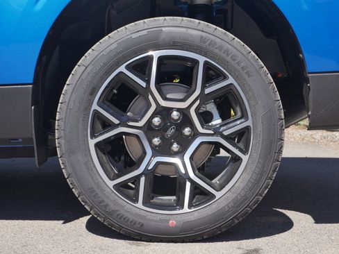 New 2026 Ford Maverick Lariat AWD/4WD image 19