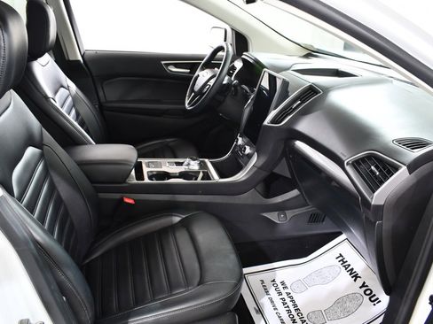 Used 2023 Ford Edge SEL w/ Convenience Package image 10