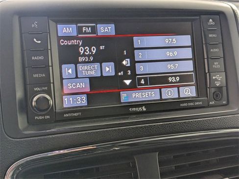 Used 2016 Dodge Grand Caravan R/T image 19