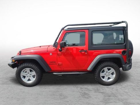 Used 2017 Jeep Wrangler Sport w/ Quick Order Package 23S AWD/4WD image 8