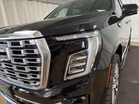 Certified 2025 GMC Yukon XL Denali AWD/4WD image 14
