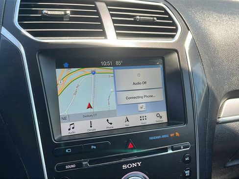 Used 2018 Ford Explorer Sport w/ Equipment Group 401A AWD/4WD image 15