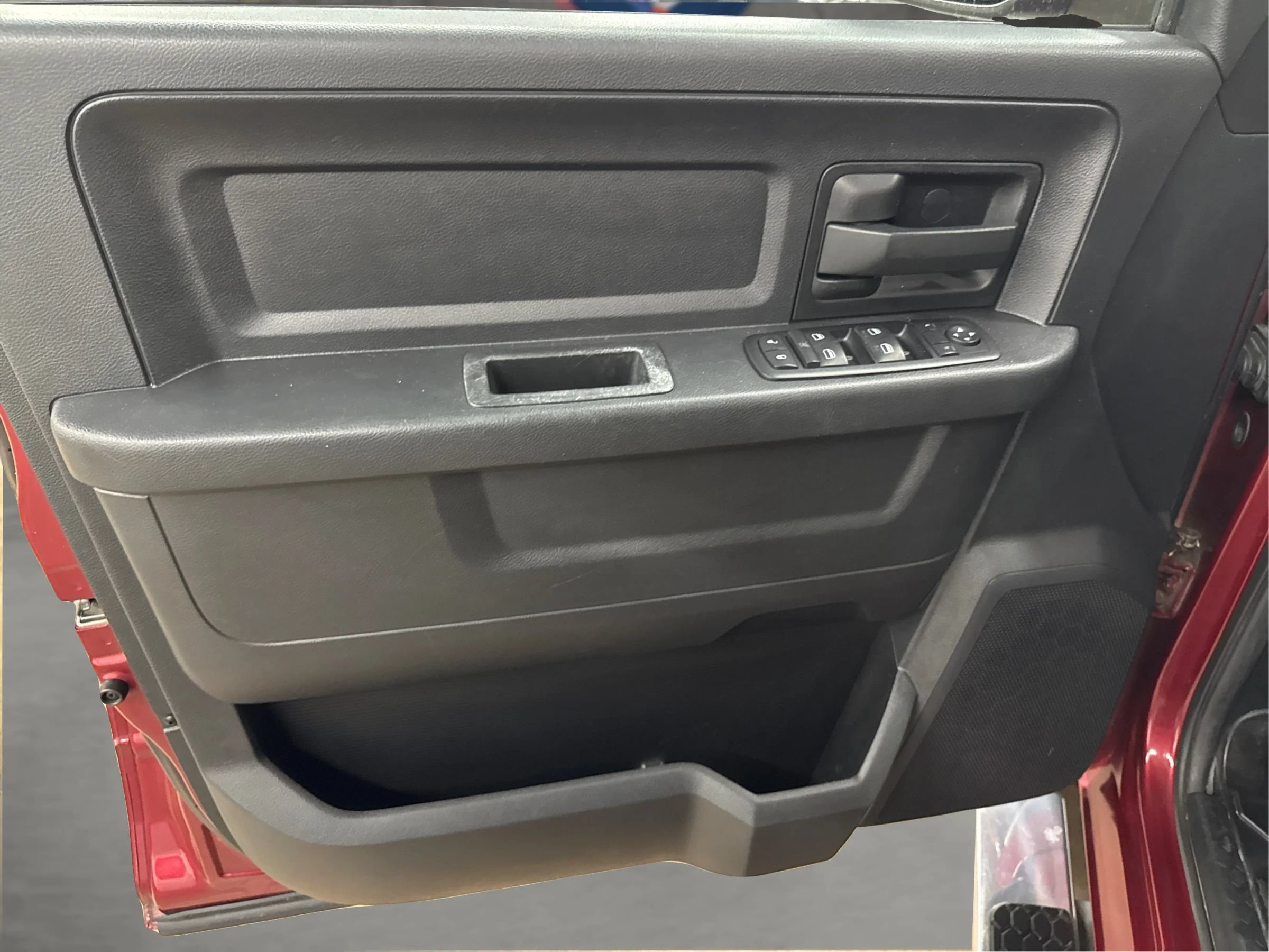 Used 2014 RAM 1500 Express AWD/4WD image 28