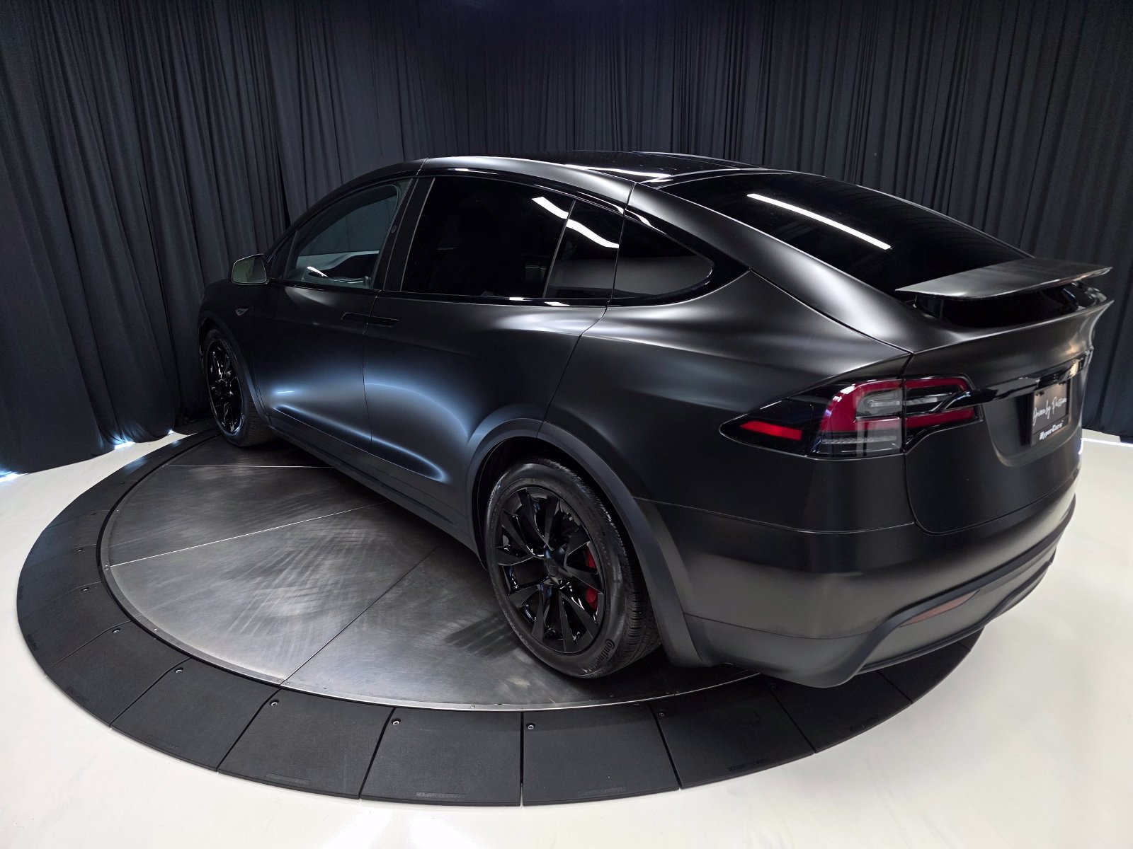 Used 2023 Tesla Model X Plaid AWD/4WD image 11