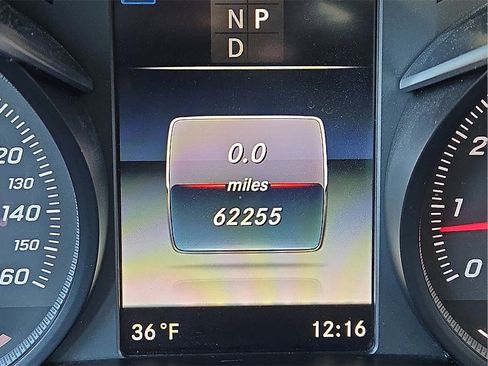 Used 2019 Mercedes-Benz GLC 300 4MATIC image 21