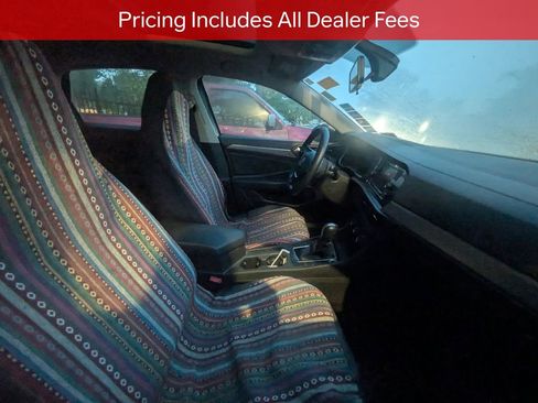 Used 2020 Volkswagen Jetta SE w/ SE Cold Weather Package FWD image 8