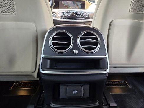 Used 2019 Mercedes-Benz S 560 S 560 w/ AMG Line Exterior image 28