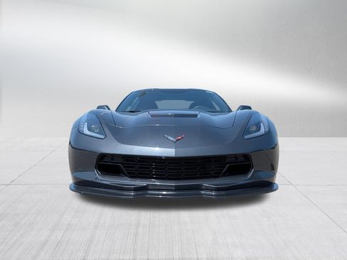 Used 2017 Chevrolet Corvette Stingray Coupe w/ 1LT RWD image 2