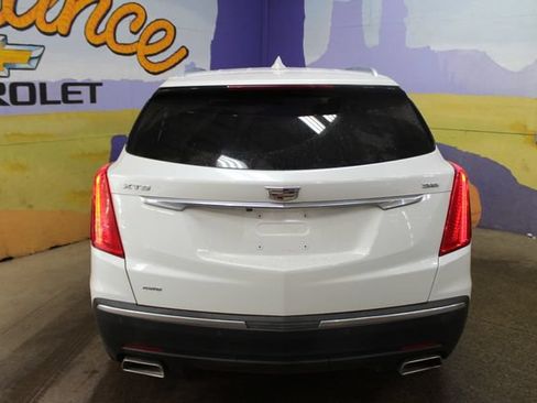 Used 2018 Cadillac XT5 Luxury w/ Driver Awareness Package AWD/4WD image 7