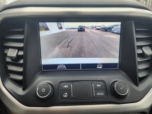 Used 2021 GMC Acadia SLE w/ Driver Convenience Package image 47