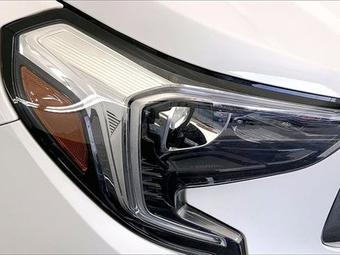 Used 2018 GMC Terrain SLT w/ Preferred Package image 27