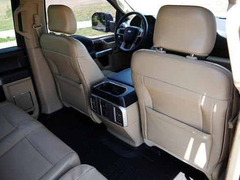 Used 2015 Ford F150 Lariat AWD/4WD image 54