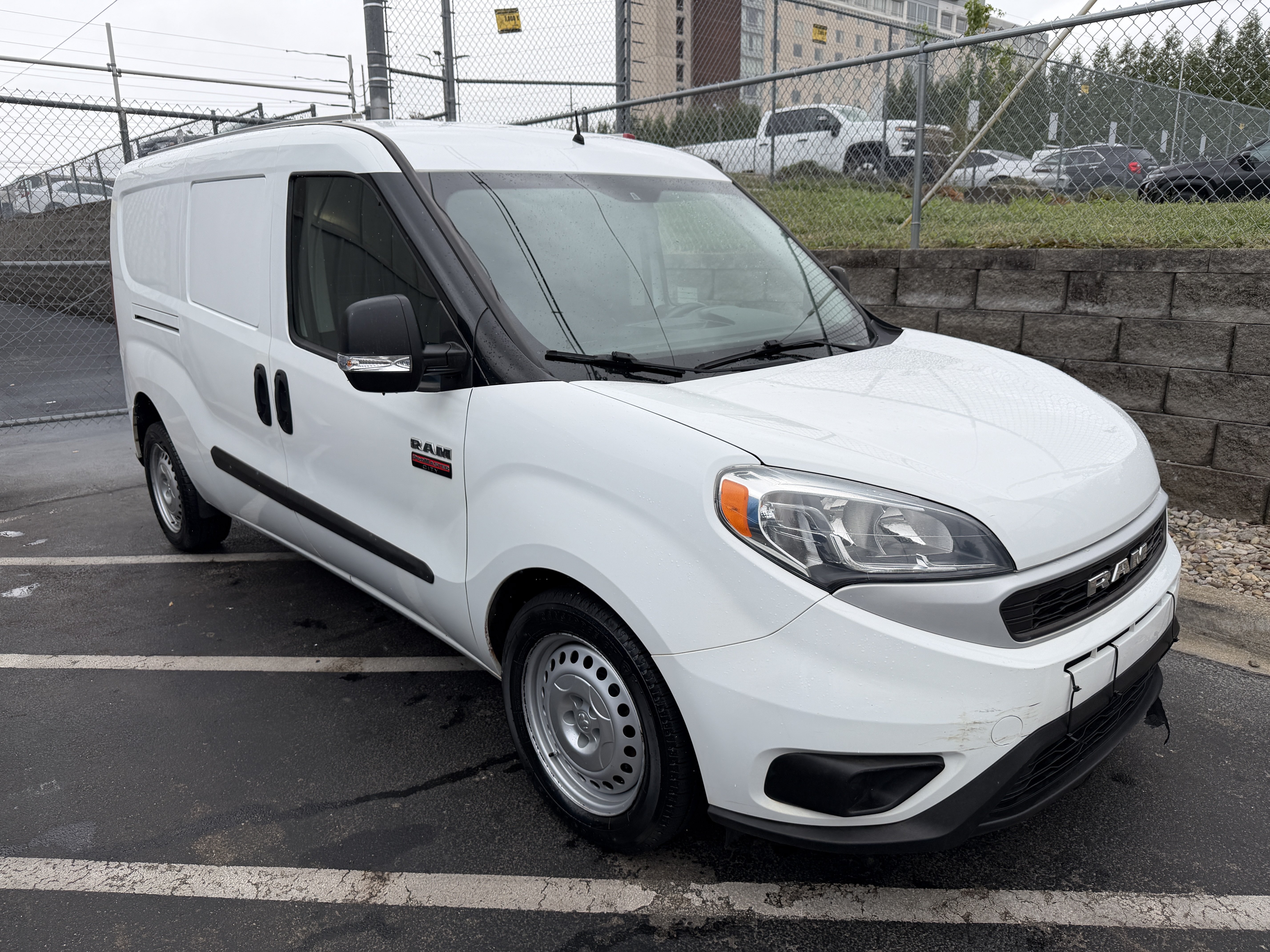 Used 2022 RAM ProMaster City Tradesman FWD image 2