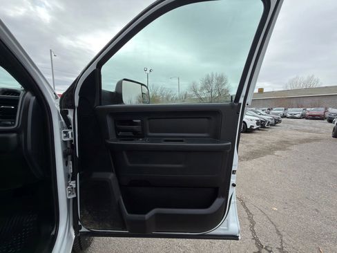 Used 2022 RAM 2500 Tradesman w/ Protection Group image 7