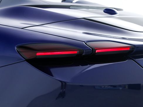 Certified 2026 Ferrari Roma Spider RWD image 18