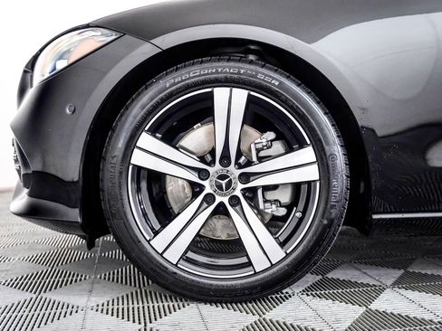 Certified 2025 Mercedes-Benz C 300 Sedan image 6