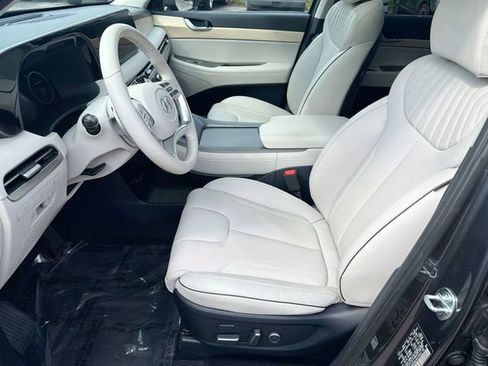 Used 2024 Hyundai Palisade Limited AWD/4WD image 15