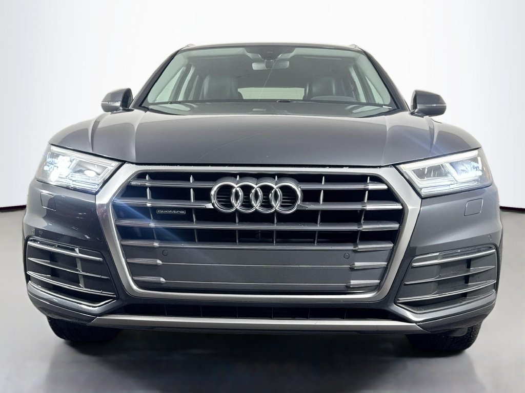 Used 2019 Audi Q5 2.0T Premium Plus w/ Premium Plus Package AWD/4WD image 2