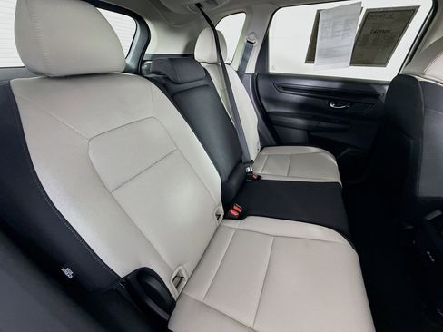 Certified 2025 Honda CR-V EX image 34