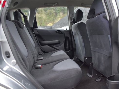 Used 2008 Honda Fit Sport image 16