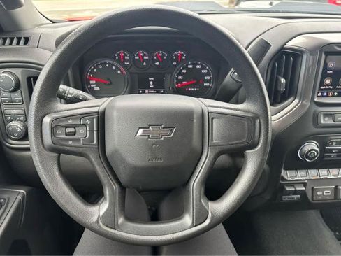 Used 2025 Chevrolet Silverado 1500 Custom Trail Boss w/ LPO, Dark Essentials Package AWD/4WD image 28