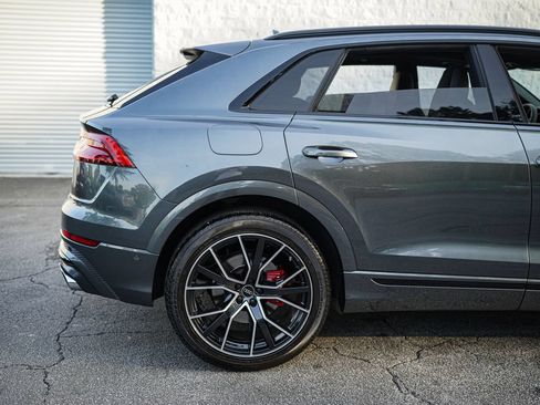 Used 2023 Audi SQ8 Prestige AWD/4WD image 15