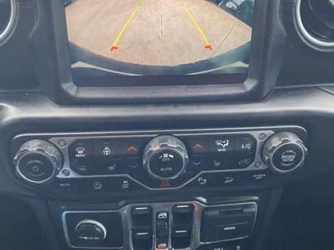 Used 2020 Jeep Wrangler Unlimited Rubicon w/ Quick Order Package 28Y Recon image 17