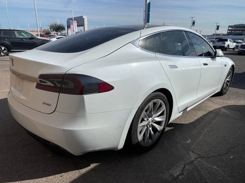Used 2016 Tesla Model S 90D image 11