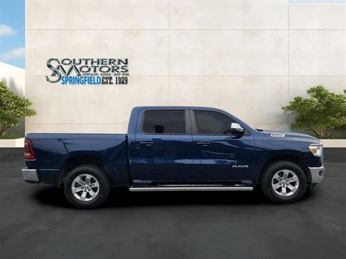 Used 2024 RAM 1500 Laramie AWD/4WD image 6