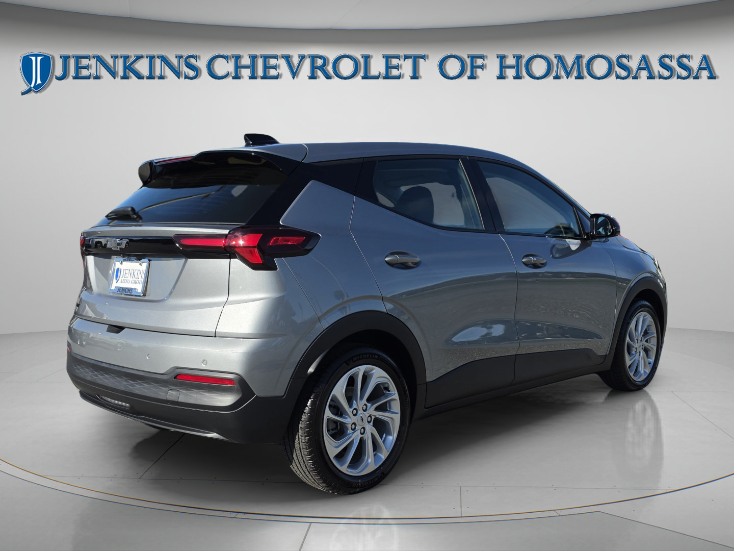 New 2027 Chevrolet Bolt LT FWD image 5