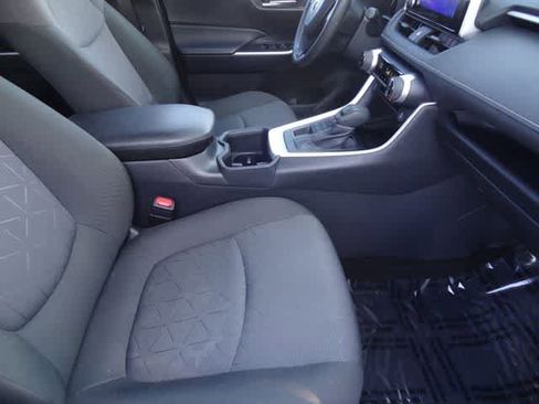 Certified 2025 Toyota RAV4 XLE AWD/4WD image 13