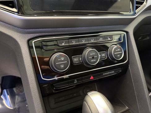 Used 2023 Volkswagen Atlas SEL AWD/4WD image 20