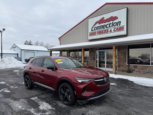 Used 2023 Buick Envision Essence w/ Sport Touring Package image 2