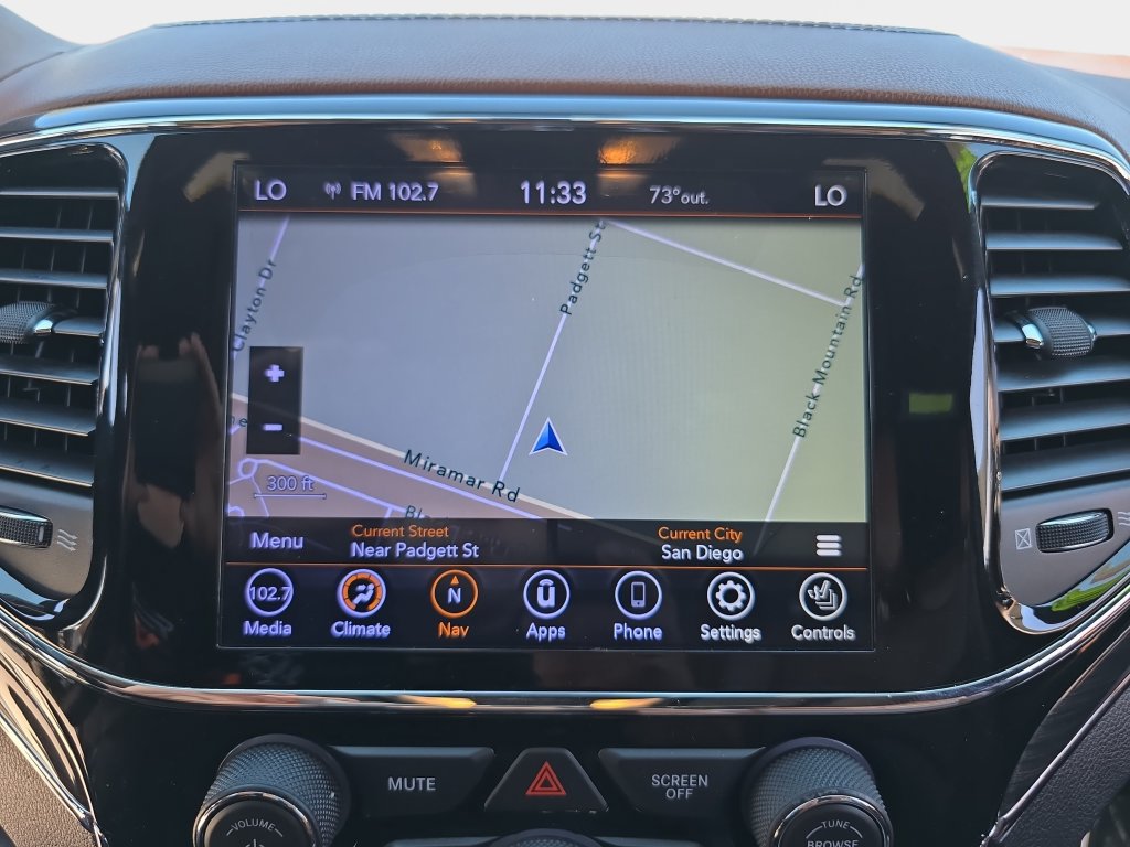 Used 2020 Jeep Grand Cherokee Overland AWD/4WD image 25