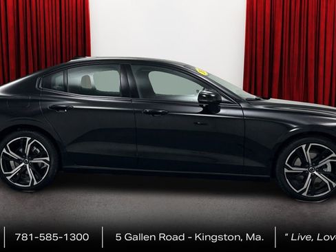 Used 2024 Volvo S60 B5 Plus w/ Climate Package image 4