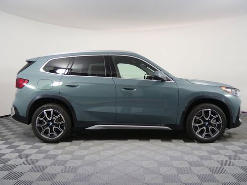 Used 2026 BMW X1 xDrive28i w/ Technology Package image 2