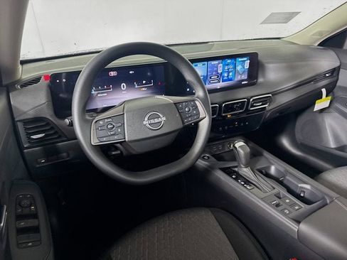 New 2026 Nissan Sentra SV image 9