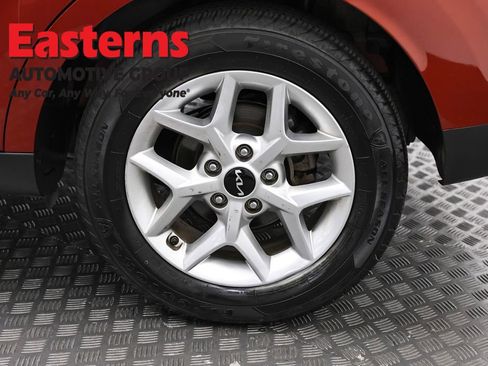 Used 2023 Kia Soul LX w/ Option Group 015 image 33