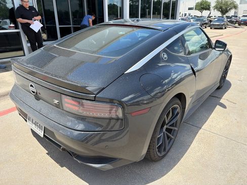 Used 2024 Nissan Z Performance w/ Floor Mat Package RWD image 6