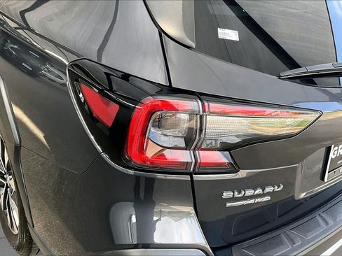 Used 2023 Subaru Outback Touring XT AWD/4WD image 29