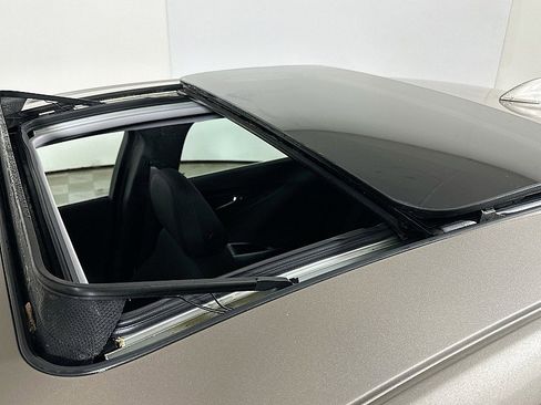 Used 2023 Chevrolet Malibu LT image 14