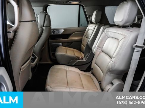 Used 2021 Lincoln Navigator Reserve w/ Luxury Package AWD/4WD image 13