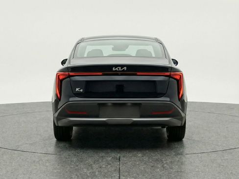 Used 2025 Kia K4 FWD image 7