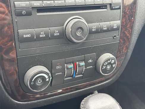 Used 2012 Chevrolet Impala LT w/ LT Sunroof Package image 19