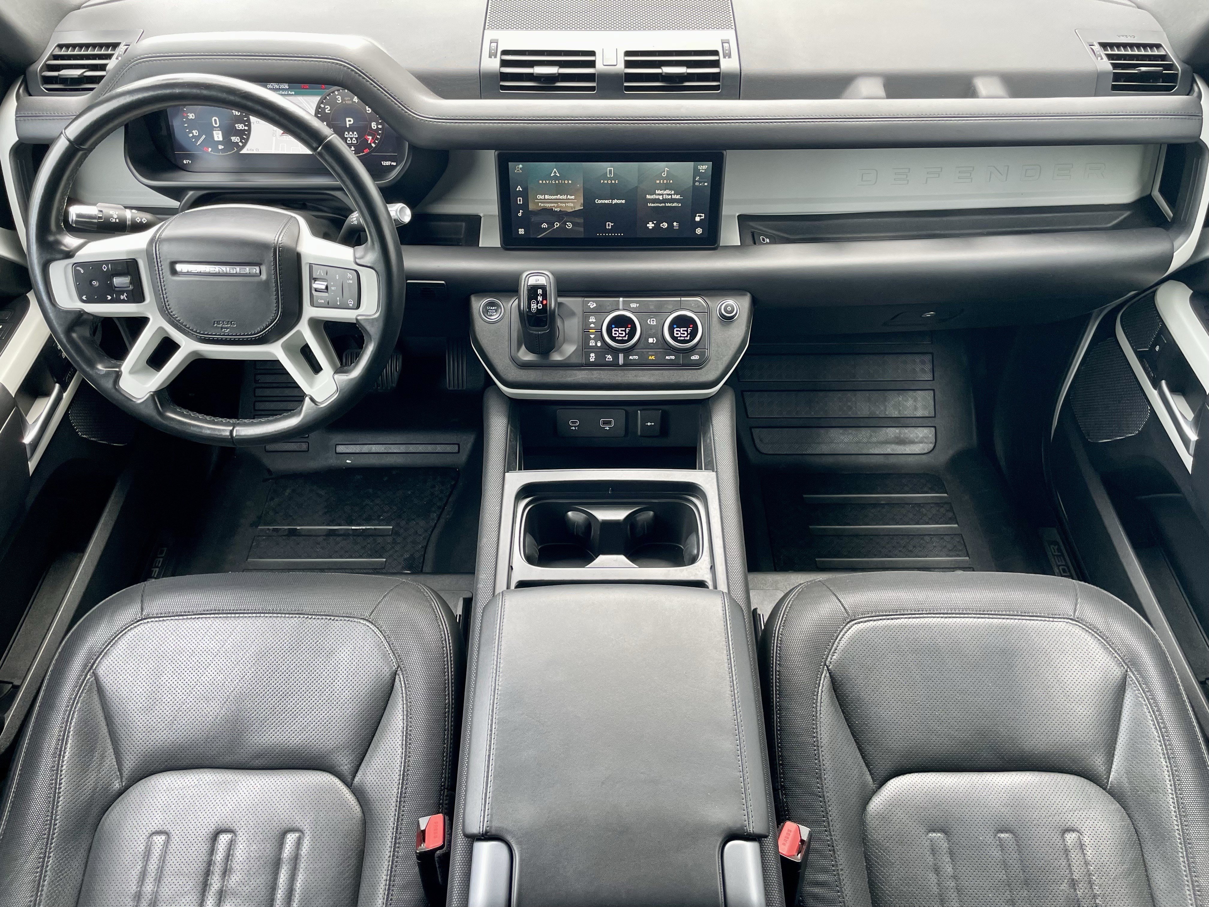 Used 2022 Land Rover Defender 110 X-Dynamic HSE AWD/4WD image 16