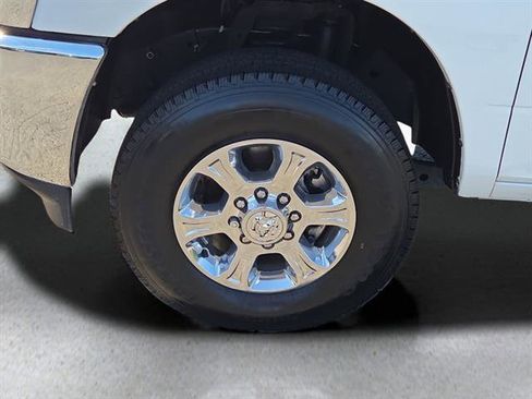 Used 2024 RAM 3500 Big Horn image 25