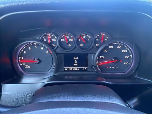 Used 2019 Chevrolet Silverado 1500 Custom w/ Custom Value Package image 24