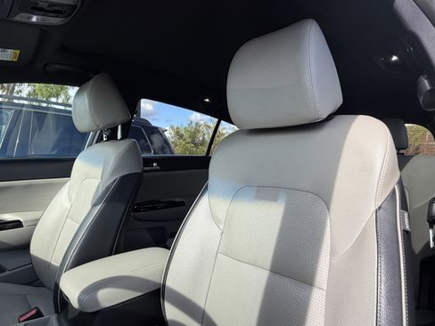 Used 2020 Kia Sportage SX image 23